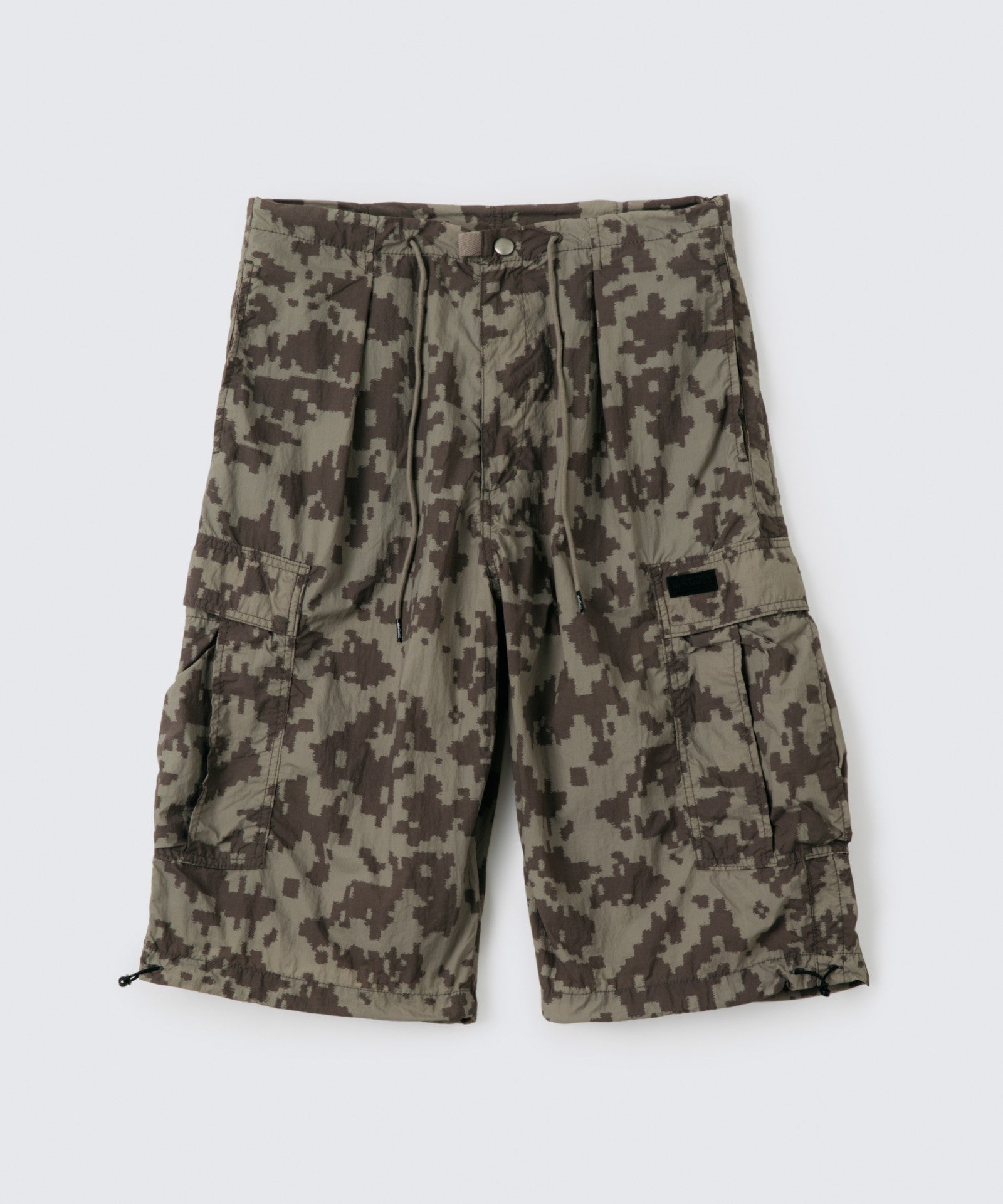 ダブルダイナイロンカーゴショーツ│DOUBLE DYED NYLON CARGO SHORTS