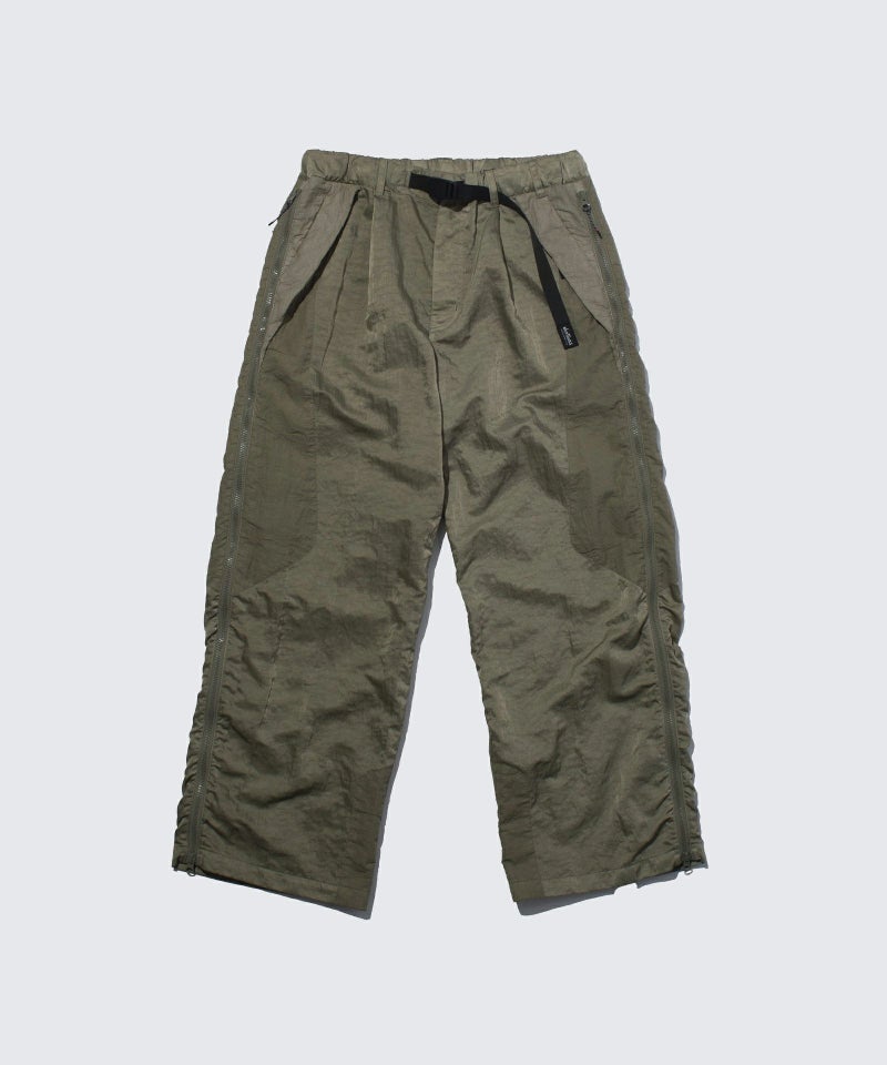 F/CE. × WILD THINGS デナリ サイドジップ パンツ│DENARI SIDE ZIP PANTS