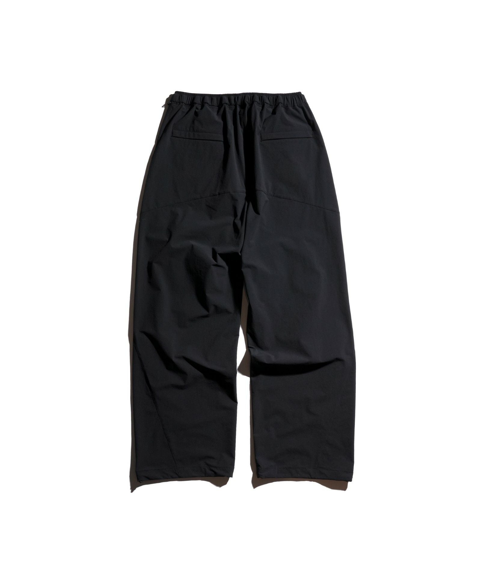 POLIQUANT×WILD THINGS PMC トラックパンツ│THE PMC TRACK PANTS